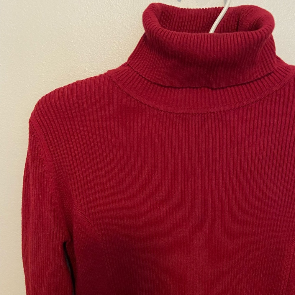 Women’s Chelsea & Theodore sweater size Small - Picture 3 of 4